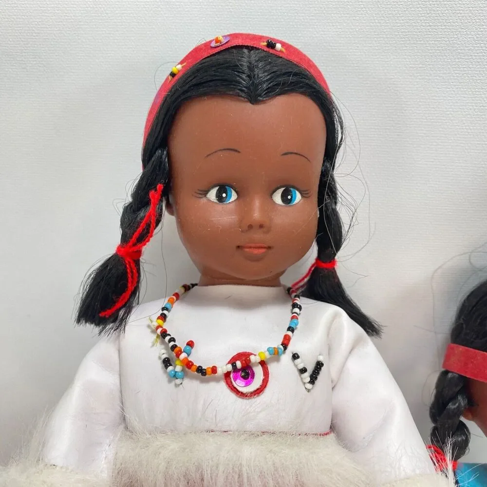 Vintage Indigenous Native American Dolls 11